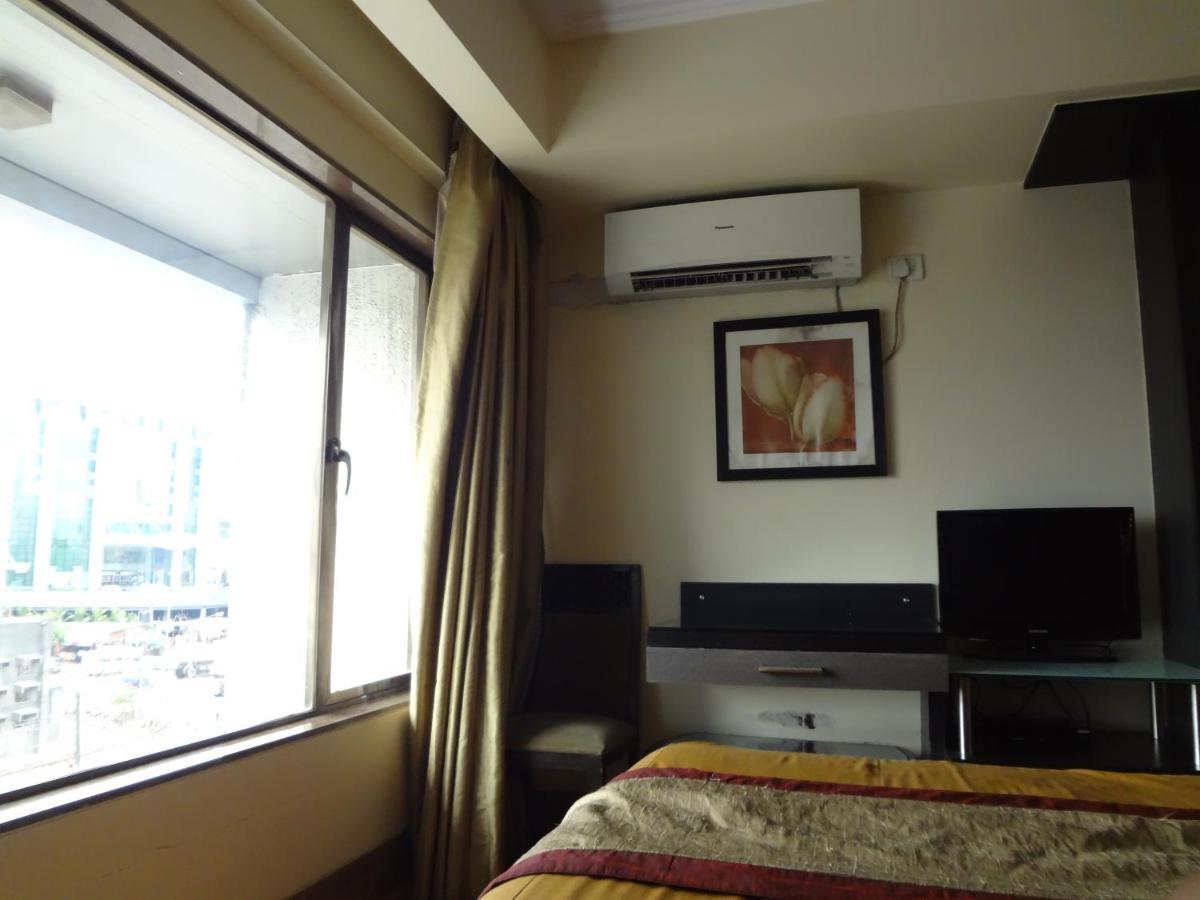 Hotel Sampoorna Mumbai Exteriör bild
